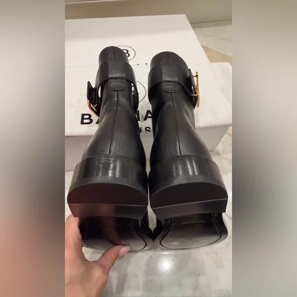 Balmain Black Leather Combat Boots with Gold B Symbol; Size 35; Brand New in Box - Picture 6 of 10